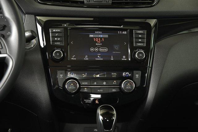 used 2020 Nissan Rogue Sport car, priced at $14,044