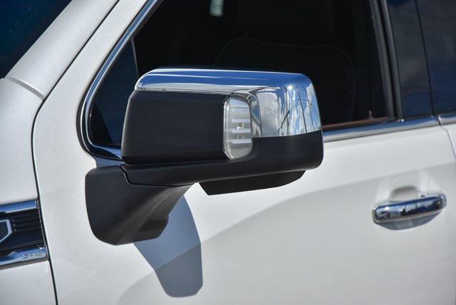 used 2022 GMC Sierra 1500 car, priced at $44,080