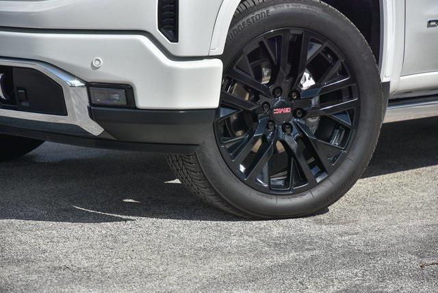 used 2022 GMC Sierra 1500 car, priced at $44,080