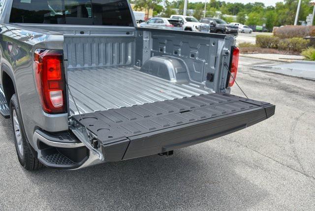 new 2025 GMC Sierra 1500 car, priced at $57,681