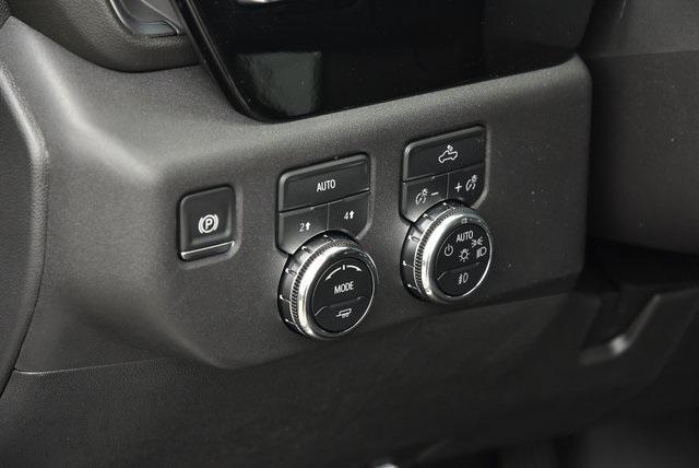 new 2025 GMC Sierra 1500 car, priced at $57,629