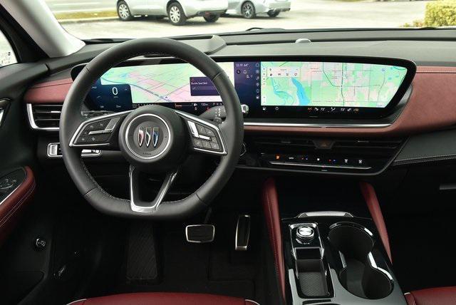 used 2025 Buick Envision car, priced at $40,900