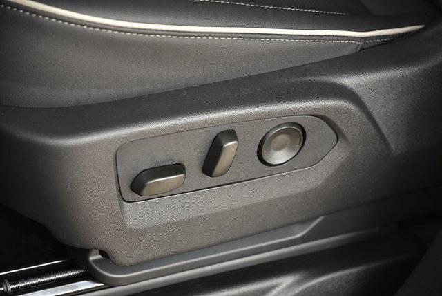 new 2025 GMC Yukon car, priced at $76,744