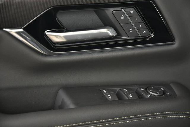 new 2025 GMC Yukon car, priced at $76,744