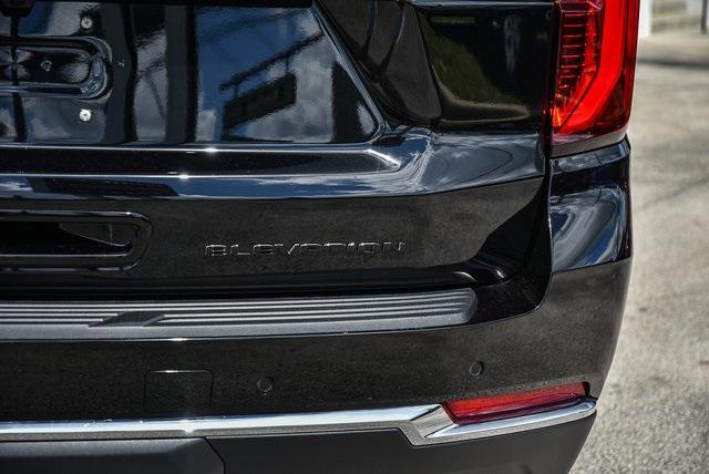 new 2025 GMC Yukon car, priced at $76,744