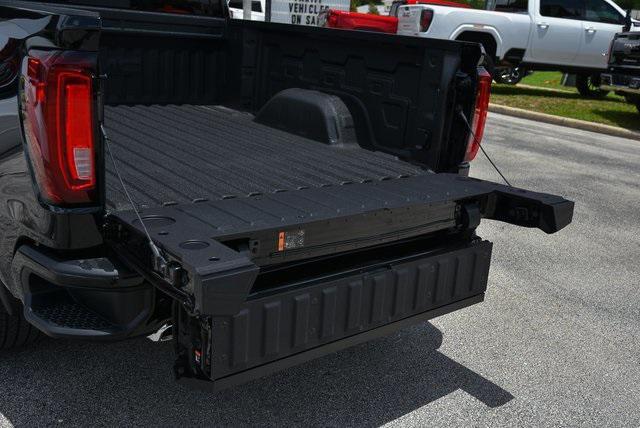 new 2025 GMC Sierra 1500 car, priced at $75,072