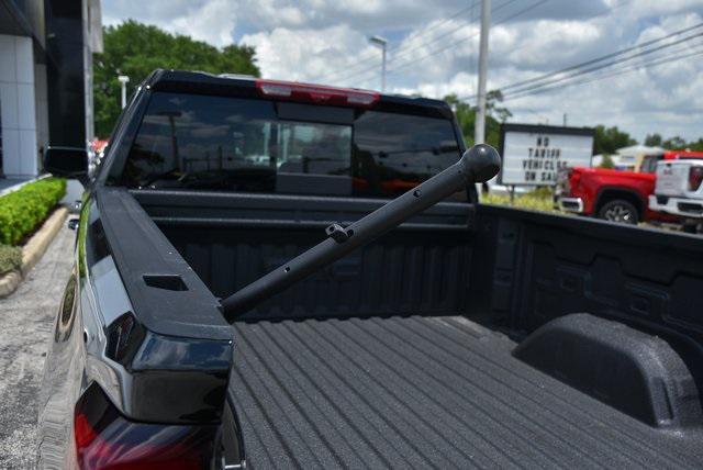new 2025 GMC Sierra 1500 car, priced at $75,072