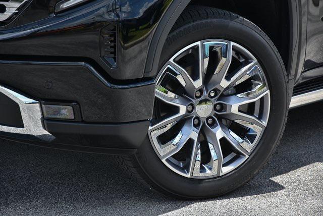new 2025 GMC Sierra 1500 car, priced at $75,072