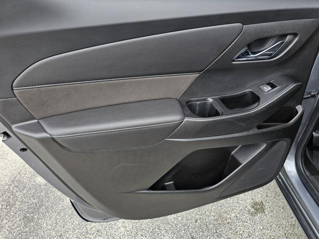 used 2020 Chevrolet Traverse car, priced at $32,538