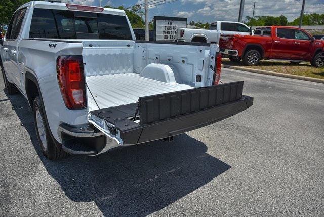 new 2025 GMC Sierra 1500 car, priced at $57,060