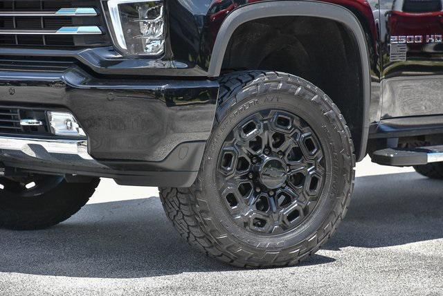 used 2022 Chevrolet Silverado 2500 car, priced at $55,545