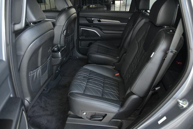 used 2024 Kia Telluride car, priced at $40,638