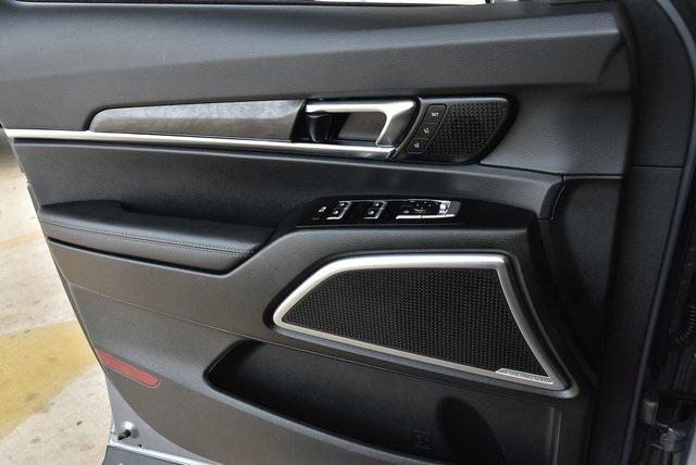 used 2024 Kia Telluride car, priced at $40,638