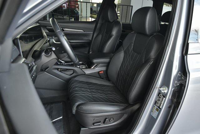 used 2024 Kia Telluride car, priced at $40,638