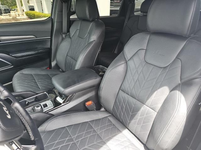 used 2024 Kia Telluride car, priced at $44,900