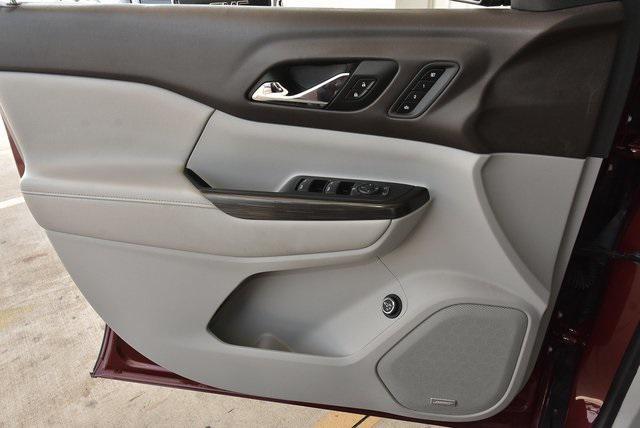 used 2017 GMC Acadia car, priced at $18,499