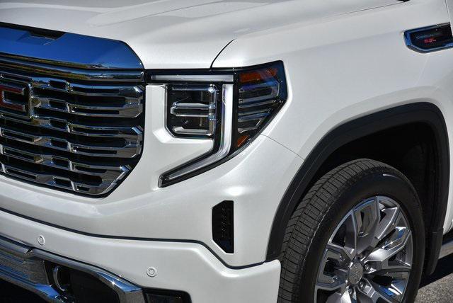 new 2025 GMC Sierra 1500 car, priced at $79,670