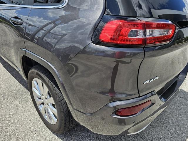 used 2018 Jeep Cherokee car, priced at $21,395