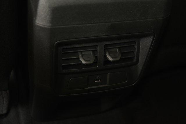 new 2025 GMC Canyon car, priced at $39,995