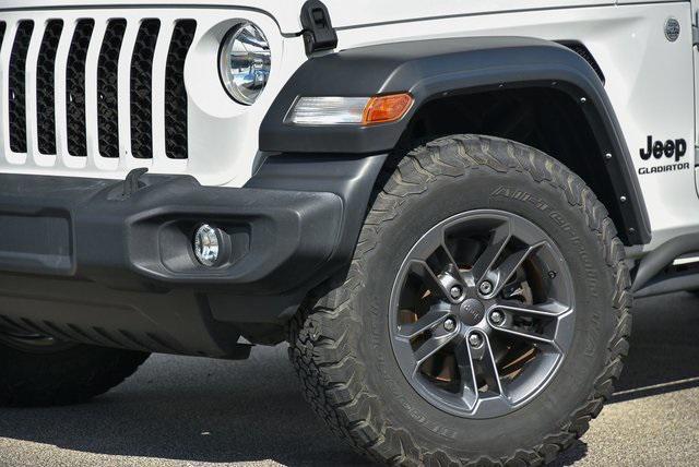 used 2021 Jeep Gladiator car, priced at $30,066