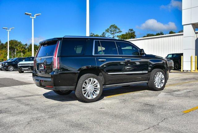 used 2019 Cadillac Escalade car, priced at $37,900