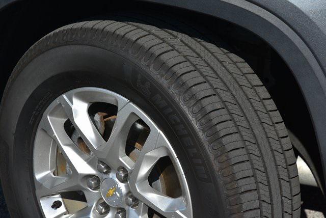 used 2020 Chevrolet Traverse car, priced at $19,627