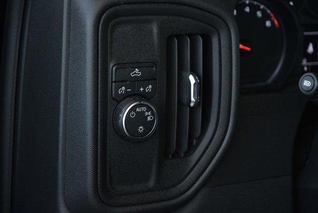used 2024 Chevrolet Silverado 1500 car, priced at $35,592