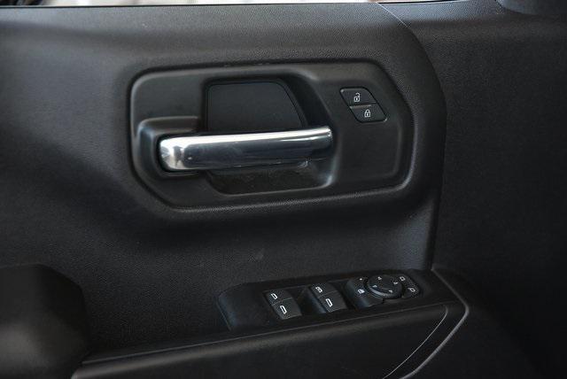 used 2024 Chevrolet Silverado 1500 car, priced at $35,592