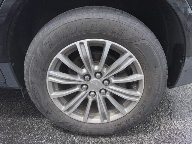 used 2017 Cadillac XT5 car, priced at $11,995
