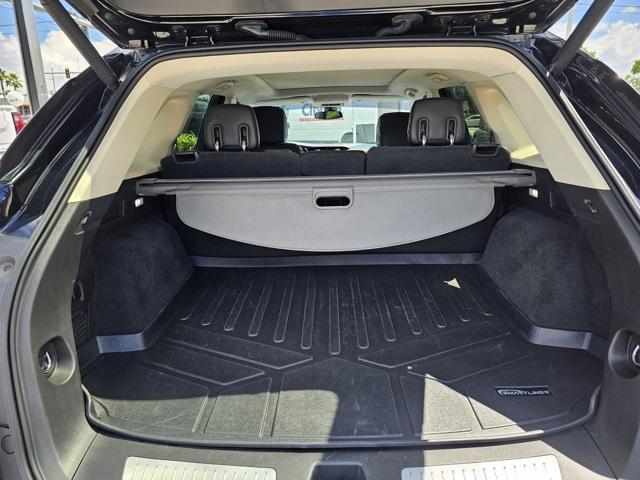 used 2017 Cadillac XT5 car, priced at $11,995