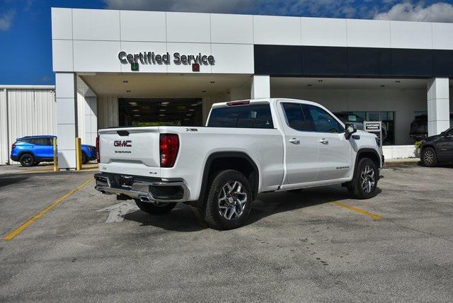 new 2025 GMC Sierra 1500 car, priced at $56,916