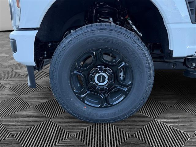 new 2025 Ford F-350 car, priced at $59,310