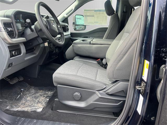 new 2025 Ford F-350 car, priced at $58,745
