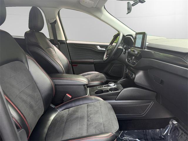 used 2022 Ford Escape car, priced at $24,398