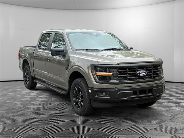 new 2025 Ford F-150 car, priced at $49,302