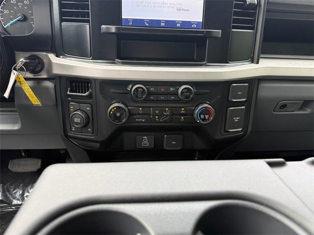 new 2025 Ford F-250 car, priced at $53,175