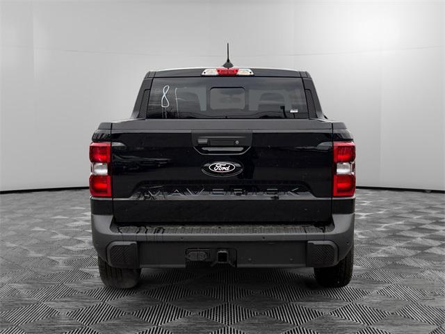 new 2025 Ford Maverick car, priced at $38,005