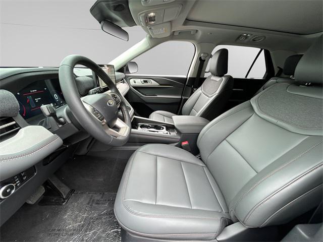 new 2025 Ford Explorer car, priced at $46,570