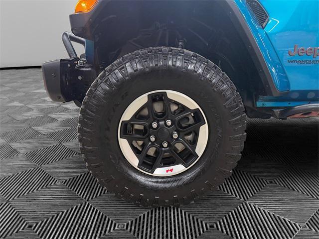 used 2020 Jeep Wrangler Unlimited car, priced at $32,945