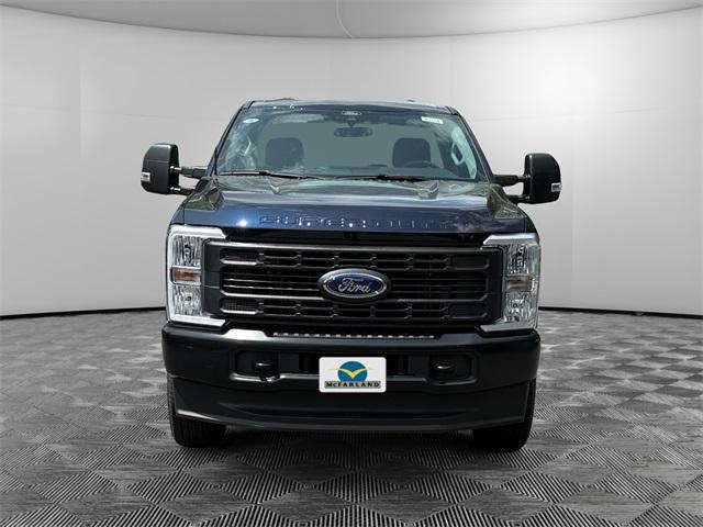 new 2025 Ford F-350 car, priced at $41,165