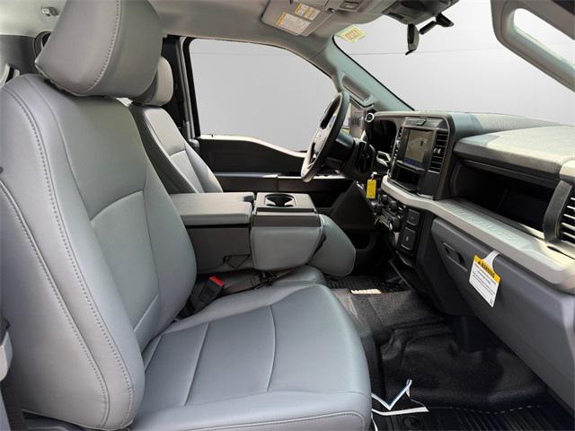 new 2025 Ford F-250 car, priced at $47,960