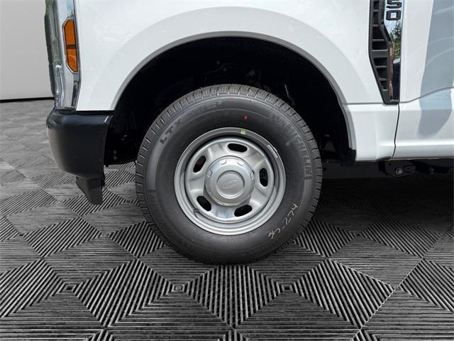 new 2025 Ford F-250 car, priced at $47,960