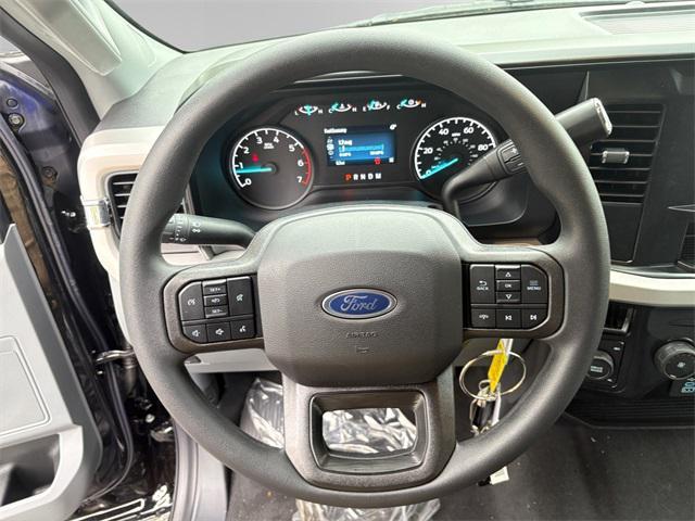 new 2025 Ford F-350 car, priced at $63,015