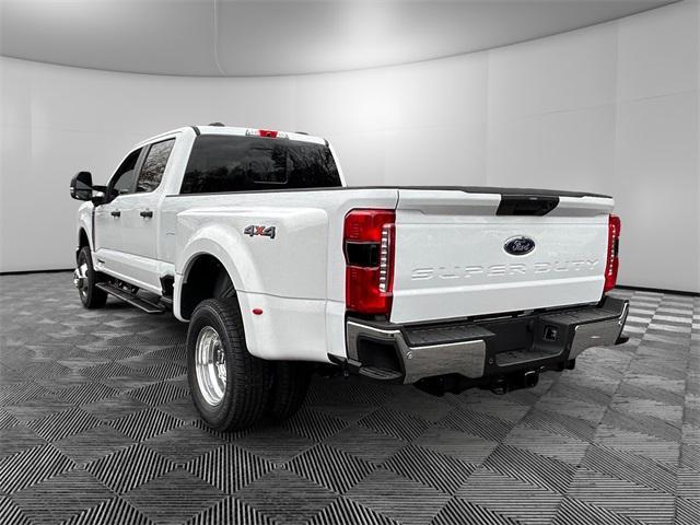 new 2024 Ford F-350 car, priced at $67,645