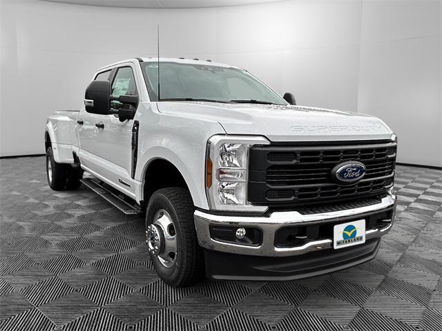 new 2024 Ford F-350 car, priced at $67,645