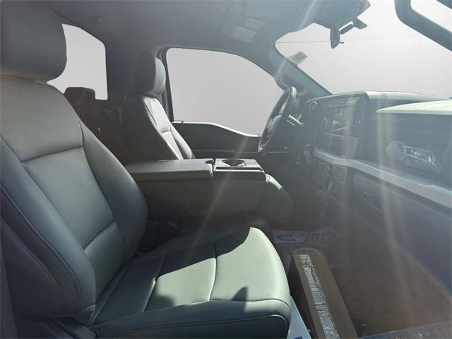 new 2025 Ford F-350 car, priced at $71,940