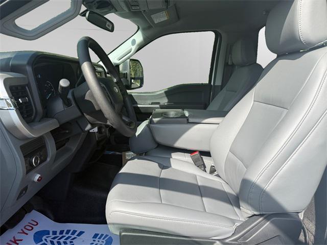new 2025 Ford F-350 car, priced at $71,940