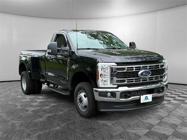 new 2025 Ford F-350 car, priced at $67,825