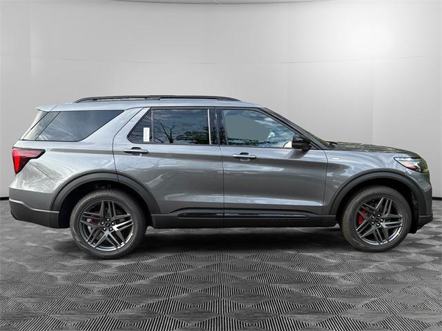 new 2025 Ford Explorer car, priced at $48,775