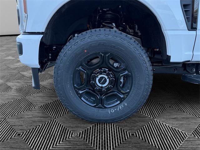 new 2025 Ford F-350 car, priced at $58,745